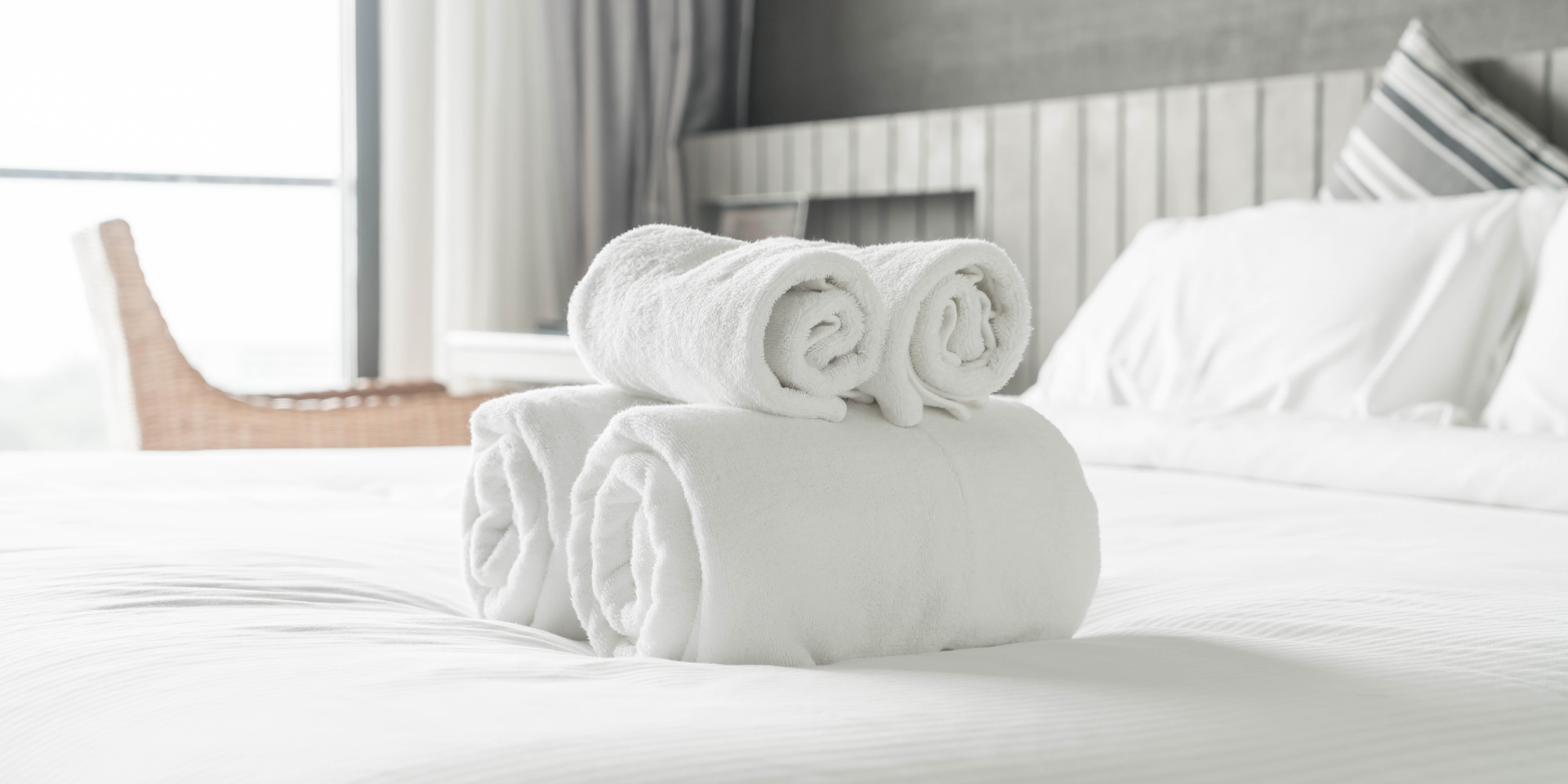 White Hotel Linens And Towels 1800X900