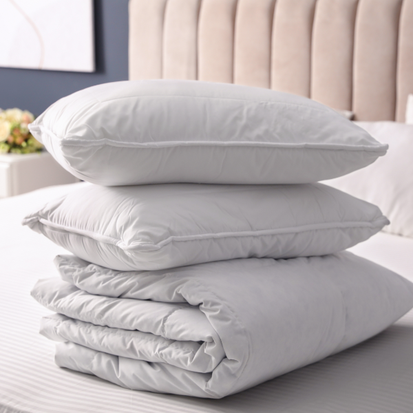 Bed Linens Comforter And Pillows 600X600